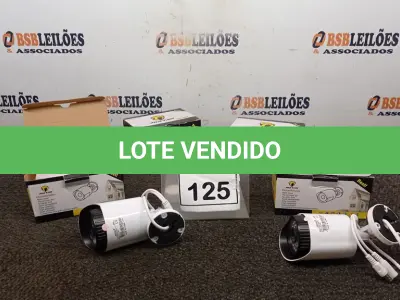 LOTE 125 - 04 CÂMERAS DE MONITORAMENTO AHD 1080P MARCA JORTAN. (NO ESTADO) ATENÇÃO! FAZER A VISITAÇÃO ANTES DE ARREMATAR, NÃO SABEMOS SE FUNCIONA, LEILÃO NÃO TEM GARANTIA E NEM DEVOLUÇÃO, SUJEITO A POSSÍVEIS AVARIAS VISÍVEIS/OCULTAS E/OU AUSÊNCIA DE COMPONENTES.