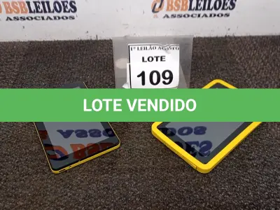 LOTE 109 - 02 TABLETS. (NO ESTADO) ATENÇÃO! FAZER A VISITAÇÃO ANTES DE ARREMATAR, NÃO SABEMOS SE FUNCIONA. LEILÃO NÃO TEM GARANTIA E NEM DEVOLUÇÃO, SUJEITO A POSSÍVEIS AVARIAS VISÍVEIS/OCULTAS E/OU AUSÊNCIA DE COMPONENTES.