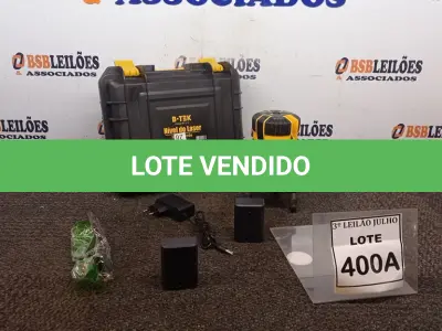 LOTE 400 - 01 NIVEL A LASER COM 2 BATERIAS MALETA ÓCULOS DE PROTEÇÃO (NO ESTADO) ATENÇÃO! FAZER A VISITAÇÃO ANTES DE ARREMATAR, NÃO SABEMOS SE FUNCIONA, LEILÃO NÃO TEM GARANTIA E NEM DEVOLUÇÃO, SUJEITO A POSSÍVEIS AVARIAS VISÍVEIS/OCULTAS E/OU AUSÊNCIA DE COMPONENTES.