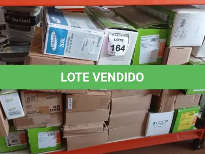 LOTE 164 - 01 LOTE COM GRANDE QUANTIDADE DE TONNER PARA IMPRESSORAS. (NO ESTADO) ATENÇÃO! FAZER A VISITAÇÃO ANTES DE ARREMATAR, NÃO SABEMOS SE FUNCIONA. LEILÃO NÃO TEM GARANTIA E NEM DEVOLUÇÃO, SUJEITO A POSSÍVEIS AVARIAS VISÍVEIS/OCULTAS E/OU AUSÊNCIA DE COMPONENTES.