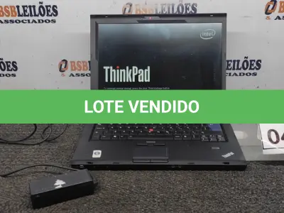 LOTE 041 - 01 NOTEBOOK COM FONTE MARCA LENOVO. (NO ESTADO) ATENÇÃO! FAZER A VISITAÇÃO ANTES DE ARREMATAR, NÃO SABEMOS SE FUNCIONA. LEILÃO NÃO TEM GARANTIA E NEM DEVOLUÇÃO, SUJEITO A POSSÍVEIS AVARIAS VISÍVEIS/OCULTAS E/OU AUSÊNCIA DE COMPONENTES.