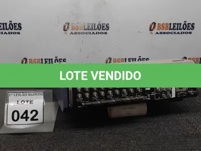 LOTE 042 - 01 SWITCHER DE VÍDEO. (NO ESTADO) ATENÇÃO! FAZER A VISITAÇÃO ANTES DE ARREMATAR, NÃO SABEMOS SE FUNCIONA. LEILÃO NÃO TEM GARANTIA E NEM DEVOLUÇÃO, SUJEITO A POSSÍVEIS AVARIAS VISÍVEIS/OCULTAS E/OU AUSÊNCIA DE COMPONENTES.