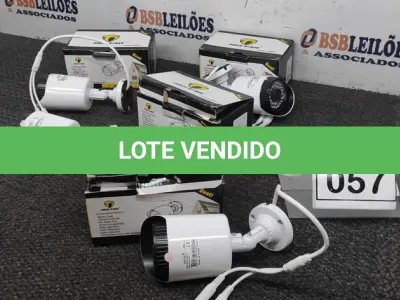 LOTE 057 - 04 CÂMERAS DE MONITORAMENTO AHD 1080P MARCA JORTAN. (NO ESTADO) ATENÇÃO! FAZER A VISITAÇÃO ANTES DE ARREMATAR, NÃO SABEMOS SE FUNCIONA, LEILÃO NÃO TEM GARANTIA E NEM DEVOLUÇÃO, SUJEITO A POSSÍVEIS AVARIAS VISÍVEIS/OCULTAS E/OU AUSÊNCIA DE COMPONENTES.