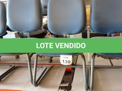 LOTE 130 - 05 CADEIRAS DE ESCRITÓRIO COM PÉS FIXOS. (NO ESTADO) ATENÇÃO! FAZER A VISITAÇÃO ANTES DE ARREMATAR, NÃO SABEMOS SE FUNCIONA. LEILÃO NÃO TEM GARANTIA E NEM DEVOLUÇÃO, SUJEITO A POSSÍVEIS AVARIAS VISÍVEIS/OCULTAS E/OU AUSÊNCIA DE COMPONENTES.