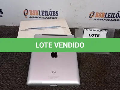 LOTE 103 - 01 IPAD 16G NA CAIXA. (NO ESTADO) ATENÇÃO! FAZER A VISITAÇÃO ANTES DE ARREMATAR, NÃO SABEMOS SE FUNCIONA. LEILÃO NÃO TEM GARANTIA E NEM DEVOLUÇÃO, SUJEITO A POSSÍVEIS AVARIAS VISÍVEIS/OCULTAS E/OU AUSÊNCIA DE COMPONENTES.