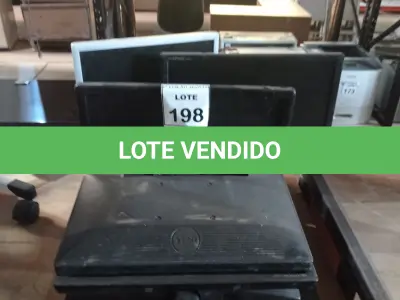 LOTE 198 - 07 MONITORES DE MARCAS E MODELOS DIVERSOS. (NO ESTADO) ATENÇÃO! FAZER A VISITAÇÃO ANTES DE ARREMATAR, NÃO SABEMOS SE FUNCIONA. LEILÃO NÃO TEM GARANTIA E NEM DEVOLUÇÃO, SUJEITO A POSSÍVEIS AVARIAS VISÍVEIS/OCULTAS E/OU AUSÊNCIA DE COMPONENTES.