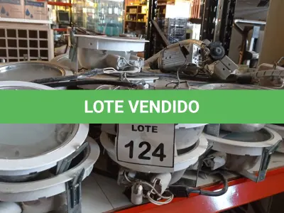 LOTE 124 - 01 LOTE COM VÁRIAS LUMINÁRIAS, 02 CÂMERAS E 01 SENSOR DE MOVIMENTO. (NO ESTADO) ATENÇÃO! FAZER A VISITAÇÃO ANTES DE ARREMATAR, NÃO SABEMOS SE FUNCIONA. LEILÃO NÃO TEM GARANTIA E NEM DEVOLUÇÃO, SUJEITO A POSSÍVEIS AVARIAS VISÍVEIS/OCULTAS E/OU AUSÊNCIA DE COMPONENTES.
