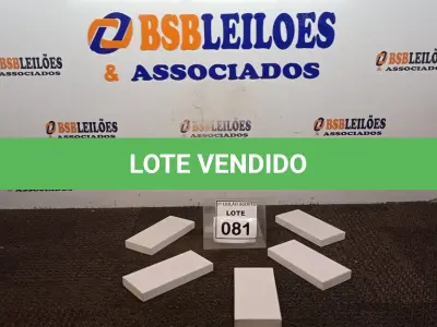 LOTE 081 - 05 BATERIAS EXTERNAS. (NO ESTADO) ATENÇÃO! FAZER A VISITAÇÃO ANTES DE ARREMATAR, NÃO SABEMOS SE FUNCIONA. LEILÃO NÃO TEM GARANTIA E NEM DEVOLUÇÃO, SUJEITO A POSSÍVEIS AVARIAS VISÍVEIS/OCULTAS E/OU AUSÊNCIA DE COMPONENTES.