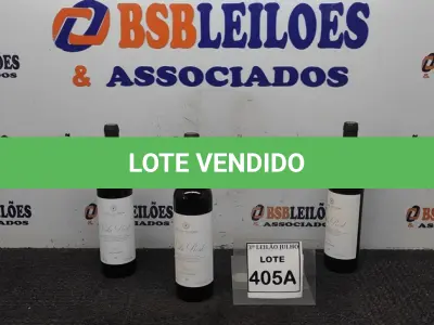LOTE 405 - 03 GARRAFAS DE VINHO TINTO VALA REAL PORTUGUÊS SAFRA 2019 750ML. (NO ESTADO) ATENÇÃO! FAZER A VISITAÇÃO ANTES DE ARREMATAR, NÃO SABEMOS SE FUNCIONA, LEILÃO NÃO TEM GARANTIA E NEM DEVOLUÇÃO, SUJEITO A POSSÍVEIS AVARIAS VISÍVEIS/OCULTAS E/OU AUSÊNCIA DE COMPONENTES.
