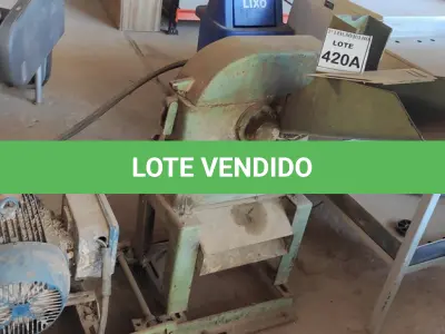 LOTE 420 - 01 FORRAGEIRA. (NO ESTADO) ATENÇÃO! FAZER A VISITAÇÃO ANTES DE ARREMATAR, NÃO SABEMOS SE FUNCIONA, LEILÃO NÃO TEM GARANTIA E NEM DEVOLUÇÃO, SUJEITO A POSSÍVEIS AVARIAS VISÍVEIS/OCULTAS E/OU AUSÊNCIA DE COMPONENTES.