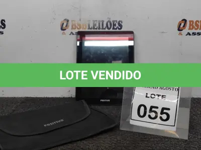 LOTE 055 - 01 TABLET COM CASE MARCA POSITIVO. (NO ESTADO) ATENÇÃO! FAZER A VISITAÇÃO ANTES DE ARREMATAR, NÃO SABEMOS SE FUNCIONA. LEILÃO NÃO TEM GARANTIA E NEM DEVOLUÇÃO, SUJEITO A POSSÍVEIS AVARIAS VISÍVEIS/OCULTAS E/OU AUSÊNCIA DE COMPONENTES.