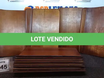 LOTE 345 - 20 PLACAS DE MADEIRAS. (NO ESTADO) ATENÇÃO! FAZER A VISITAÇÃO ANTES DE ARREMATAR, NÃO SABEMOS SE FUNCIONA, LEILÃO NÃO TEM GARANTIA E NEM DEVOLUÇÃO, SUJEITO A POSSÍVEIS AVARIAS VISÍVEIS/OCULTAS E/OU AUSÊNCIA DE COMPONENTES.