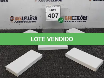 LOTE 407 - 05 BATERIAS EXTERNAS. (NO ESTADO) ATENÇÃO! FAZER A VISITAÇÃO ANTES DE ARREMATAR, NÃO SABEMOS SE FUNCIONA. LEILÃO NÃO TEM GARANTIA E NEM DEVOLUÇÃO, SUJEITO A POSSÍVEIS AVARIAS VISÍVEIS/OCULTAS E/OU AUSÊNCIA DE COMPONENTES.