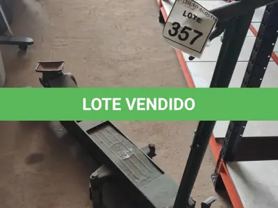LOTE 357 - 01 MACACO JACARÉ COR VERDE. (NO ESTADO) ATENÇÃO! FAZER A VISITAÇÃO ANTES DE ARREMATAR, NÃO SABEMOS SE FUNCIONA, LEILÃO NÃO TEM GARANTIA E NEM DEVOLUÇÃO, SUJEITO A POSSÍVEIS AVARIAS VISÍVEIS/OCULTAS E/OU AUSÊNCIA DE COMPONENTES.