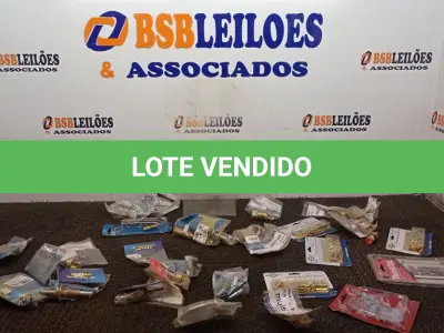LOTE 018 - 01 LOTE COM DIVERSOS MATERIAIS HIDRÁULICOS DE METAL E ACESSÓRIOS DOMÉSTICOS DIVERSOS. (NO ESTADO) ATENÇÃO! FAZER A VISITAÇÃO ANTES DE ARREMATAR, NÃO SABEMOS SE FUNCIONA, LEILÃO NÃO TEM GARANTIA E NEM DEVOLUÇÃO, SUJEITO A POSSÍVEIS AVARIAS VISÍVEIS/OCULTAS E/OU AUSÊNCIA DE COMPONENTES.