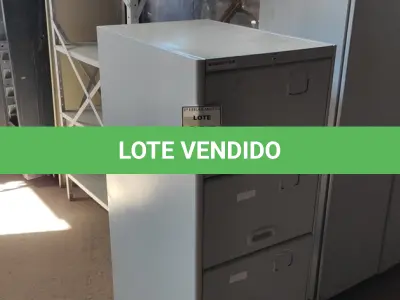 LOTE 387 - 01 ARQUIVO DE AÇO COM 04 GAVETAS. (NO ESTADO) ATENÇÃO! FAZER A VISITAÇÃO ANTES DE ARREMATAR, NÃO SABEMOS SE FUNCIONA, LEILÃO NÃO TEM GARANTIA E NEM DEVOLUÇÃO, SUJEITO A POSSÍVEIS AVARIAS VISÍVEIS/OCULTAS E/OU AUSÊNCIA DE COMPONENTES.