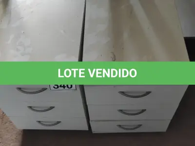 LOTE 340 - 02 GAVETEIROS COM 03 GAVETAS CADA. (NO ESTADO) ATENÇÃO! FAZER A VISITAÇÃO ANTES DE ARREMATAR, NÃO SABEMOS SE FUNCIONA, LEILÃO NÃO TEM GARANTIA E NEM DEVOLUÇÃO, SUJEITO A POSSÍVEIS AVARIAS VISÍVEIS/OCULTAS E/OU AUSÊNCIA DE COMPONENTES.