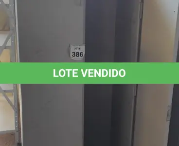 LOTE 386 - 01 ARMÁRIO ALTO EM AÇO COM 02 PORTAS. (NO ESTADO) ATENÇÃO! FAZER A VISITAÇÃO ANTES DE ARREMATAR, NÃO SABEMOS SE FUNCIONA, LEILÃO NÃO TEM GARANTIA E NEM DEVOLUÇÃO, SUJEITO A POSSÍVEIS AVARIAS VISÍVEIS/OCULTAS E/OU AUSÊNCIA DE COMPONENTES.