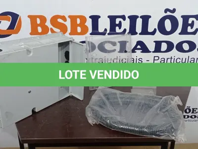 LOTE 109 - 01 CAIXA PLÁSTICA PARA UNIDADE DE MEDIÇÃO DE ÁGUA. (NO ESTADO) ATENÇÃO! FAZER A VISITAÇÃO ANTES DE ARREMATAR, NÃO SABEMOS SE FUNCIONA, LEILÃO NÃO TEM GARANTIA E NEM DEVOLUÇÃO, SUJEITO A POSSÍVEIS AVARIAS VISÍVEIS/OCULTAS E/OU AUSÊNCIA DE COMPONENTES.