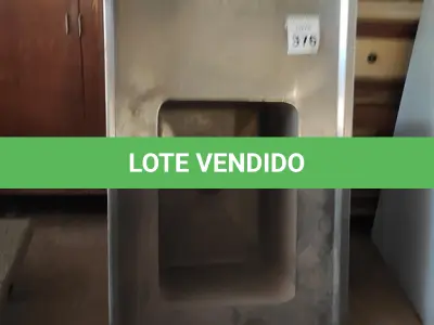 LOTE 376 - 01 TANQUE DE INOX COM 1.50X0.70. (NO ESTADO) ATENÇÃO! FAZER A VISITAÇÃO ANTES DE ARREMATAR, NÃO SABEMOS SE FUNCIONA, LEILÃO NÃO TEM GARANTIA E NEM DEVOLUÇÃO, SUJEITO A POSSÍVEIS AVARIAS VISÍVEIS/OCULTAS E/OU AUSÊNCIA DE COMPONENTES.