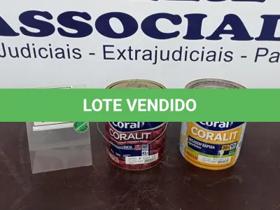 LOTE 079 - 02 LATAS DE TINTAS MARCA COLORAL PARA ESMALTE SINTÉTICO, MADEIRA E METAL NAS CORES ACETINADO E BRILHANTE COM 3,2L CADA.  (NO ESTADO) ATENÇÃO! FAZER A VISITAÇÃO ANTES DE ARREMATAR, NÃO SABEMOS SE FUNCIONA, LEILÃO NÃO TEM GARANTIA E NEM DEVOLUÇÃO, SUJEITO A POSSÍVEIS AVARIAS VISÍVEIS/OCULTAS E/OU AUSÊNCIA DE COMPONENTES.