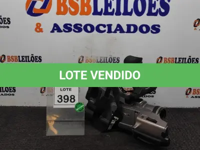 LOTE 398 - 01 CÂMERA FILMADORA PROFISSIONAL PANASONIC AG-DVC7. (NO ESTADO) ATENÇÃO! FAZER A VISITAÇÃO ANTES DE ARREMATAR, NÃO SABEMOS SE FUNCIONA, LEILÃO NÃO TEM GARANTIA E NEM DEVOLUÇÃO, SUJEITO A POSSÍVEIS AVARIAS VISÍVEIS/OCULTAS E/OU AUSÊNCIA DE COMPONENTES.