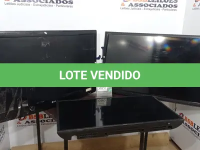 LOTE 090 - 01 TV LCD 40’’ MARCA  SAMSUNG, 01 TV LCD 46’’ MARCA SONY E 01 TV LCD 42’’ MARCA LG. (NO ESTADO) ATENÇÃO! FAZER A VISITAÇÃO ANTES DE ARREMATAR, NÃO SABEMOS SE FUNCIONA, LEILÃO NÃO TEM GARANTIA E NEM DEVOLUÇÃO, SUJEITO A POSSÍVEIS AVARIAS VISÍVEIS/OCULTAS E/OU AUSÊNCIA DE COMPONENTES.