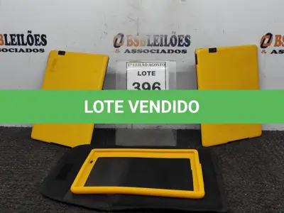 LOTE 396 - 02 TABLETS MARCA POSITIVO. (NO ESTADO) ATENÇÃO! FAZER A VISITAÇÃO ANTES DE ARREMATAR, NÃO SABEMOS SE FUNCIONA, LEILÃO NÃO TEM GARANTIA E NEM DEVOLUÇÃO, SUJEITO A POSSÍVEIS AVARIAS VISÍVEIS/OCULTAS E/OU AUSÊNCIA DE COMPONENTES.