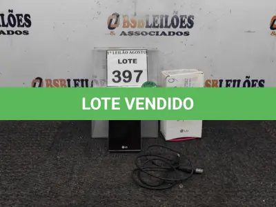 LOTE 397 - 01 CELULAR LG X STYLE NA CAIXA COM CABO. (NO ESTADO) ATENÇÃO! FAZER A VISITAÇÃO ANTES DE ARREMATAR, NÃO SABEMOS SE FUNCIONA. LEILÃO NÃO TEM GARANTIA E NEM DEVOLUÇÃO, SUJEITO A POSSÍVEIS AVARIAS VISÍVEIS/OCULTAS E/OU AUSÊNCIA DE COMPONENTES.