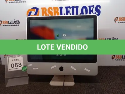 LOTE 063 - 01 IMAC  APPLE. (NO ESTADO) ATENÇÃO! FAZER A VISITAÇÃO ANTES DE ARREMATAR, NÃO SABEMOS SE FUNCIONA, LEILÃO NÃO TEM GARANTIA E NEM DEVOLUÇÃO, SUJEITO A POSSÍVEIS AVARIAS VISÍVEIS/OCULTAS E/OU AUSÊNCIA DE COMPONENTES.