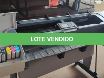LOTE 359 - 01 PLOTTER HP DESIGNJET T1100PS. (NO ESTADO) ATENÇÃO! FAZER A VISITAÇÃO ANTES DE ARREMATAR, NÃO SABEMOS SE FUNCIONA, LEILÃO NÃO TEM GARANTIA E NEM DEVOLUÇÃO, SUJEITO A POSSÍVEIS AVARIAS VISÍVEIS/OCULTAS E/OU AUSÊNCIA DE COMPONENTES.