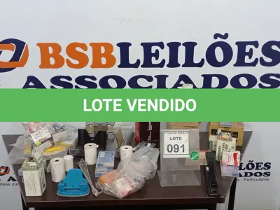 LOTE 091 - 01 LOTE COM GRANDE QUANTIDADE DE GRAMPOS DE PAPEIS E MATÉRIAS DIVERSOS PARA ESCRITÓRIO. (NO ESTADO) ATENÇÃO! FAZER A VISITAÇÃO ANTES DE ARREMATAR, NÃO SABEMOS SE FUNCIONA, LEILÃO NÃO TEM GARANTIA E NEM DEVOLUÇÃO, SUJEITO A POSSÍVEIS AVARIAS VISÍVEIS/OCULTAS E/OU AUSÊNCIA DE COMPONENTES.