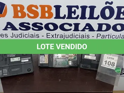 LOTE 108 - 03 NOTEBOOKS DE MARCA E MODELOS DIVERSOS PARA RETIRADA DE PEÇAS. (NO ESTADO) ATENÇÃO! FAZER A VISITAÇÃO ANTES DE ARREMATAR, NÃO SABEMOS SE FUNCIONA. LEILÃO NÃO TEM GARANTIA E NEM DEVOLUÇÃO, SUJEITO A POSSÍVEIS AVARIAS VISÍVEIS/OCULTAS E/OU AUSÊNCIA DE COMPONENTES.