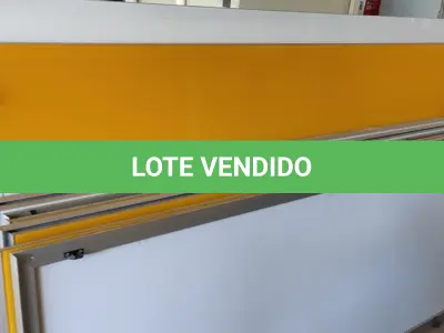 LOTE 383 - 14 PEÇAS DE VIDRO DE FACHADA. (NO ESTADO) ATENÇÃO! FAZER A VISITAÇÃO ANTES DE ARREMATAR, NÃO SABEMOS SE FUNCIONA, LEILÃO NÃO TEM GARANTIA E NEM DEVOLUÇÃO, SUJEITO A POSSÍVEIS AVARIAS VISÍVEIS/OCULTAS E/OU AUSÊNCIA DE COMPONENTES.