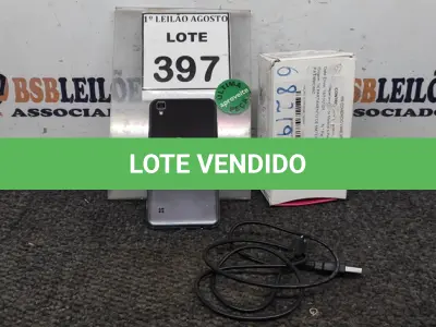 LOTE 397 - 01 CELULAR LG X STYLE NA CAIXA COM CABO. (NO ESTADO) ATENÇÃO! FAZER A VISITAÇÃO ANTES DE ARREMATAR, NÃO SABEMOS SE FUNCIONA. LEILÃO NÃO TEM GARANTIA E NEM DEVOLUÇÃO, SUJEITO A POSSÍVEIS AVARIAS VISÍVEIS/OCULTAS E/OU AUSÊNCIA DE COMPONENTES.