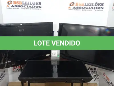 LOTE 090 - 01 TV LCD 40’’ MARCA  SAMSUNG, 01 TV LCD 46’’ MARCA SONY E 01 TV LCD 42’’ MARCA LG. (NO ESTADO) ATENÇÃO! FAZER A VISITAÇÃO ANTES DE ARREMATAR, NÃO SABEMOS SE FUNCIONA, LEILÃO NÃO TEM GARANTIA E NEM DEVOLUÇÃO, SUJEITO A POSSÍVEIS AVARIAS VISÍVEIS/OCULTAS E/OU AUSÊNCIA DE COMPONENTES.