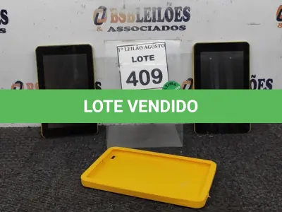 LOTE 409 - 02 TABLETS MARCA CCE. (NO ESTADO) ATENÇÃO! FAZER A VISITAÇÃO ANTES DE ARREMATAR, NÃO SABEMOS SE FUNCIONA. LEILÃO NÃO TEM GARANTIA E NEM DEVOLUÇÃO, SUJEITO A POSSÍVEIS AVARIAS VISÍVEIS/OCULTAS E/OU AUSÊNCIA DE COMPONENTES.