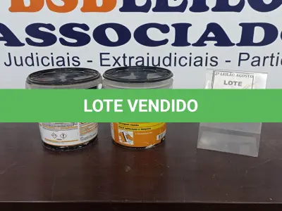 LOTE 092 - 02 GALÕES DE REJUNTAMENTO 4KG CADA NAS CORES CARVALHO E CINZA PLATINO MARCA AXTON. (NO ESTADO) ATENÇÃO! FAZER A VISITAÇÃO ANTES DE ARREMATAR, NÃO SABEMOS SE FUNCIONA, LEILÃO NÃO TEM GARANTIA E NEM DEVOLUÇÃO, SUJEITO A POSSÍVEIS AVARIAS VISÍVEIS/OCULTAS E/OU AUSÊNCIA DE COMPONENTES.