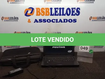 LOTE 049 - 01 NOTEBOOK COM FONTE E BOLSA MARCA POSITIVO. (NO ESTADO) ATENÇÃO! FAZER A VISITAÇÃO ANTES DE ARREMATAR, NÃO SABEMOS SE FUNCIONA, LEILÃO NÃO TEM GARANTIA E NEM DEVOLUÇÃO, SUJEITO A POSSÍVEIS AVARIAS VISÍVEIS/OCULTAS E/OU AUSÊNCIA DE COMPONENTES.