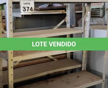 LOTE 374 - 02 ESTANTES DE FERRO COM 06 PRATELEIRAS. (NO ESTADO) ATENÇÃO! FAZER A VISITAÇÃO ANTES DE ARREMATAR, NÃO SABEMOS SE FUNCIONA, LEILÃO NÃO TEM GARANTIA E NEM DEVOLUÇÃO, SUJEITO A POSSÍVEIS AVARIAS VISÍVEIS/OCULTAS E/OU AUSÊNCIA DE COMPONENTES.