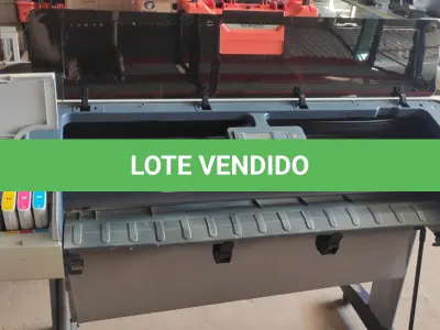 LOTE 359 - 01 PLOTTER HP DESIGNJET T1100PS. (NO ESTADO) ATENÇÃO! FAZER A VISITAÇÃO ANTES DE ARREMATAR, NÃO SABEMOS SE FUNCIONA, LEILÃO NÃO TEM GARANTIA E NEM DEVOLUÇÃO, SUJEITO A POSSÍVEIS AVARIAS VISÍVEIS/OCULTAS E/OU AUSÊNCIA DE COMPONENTES.