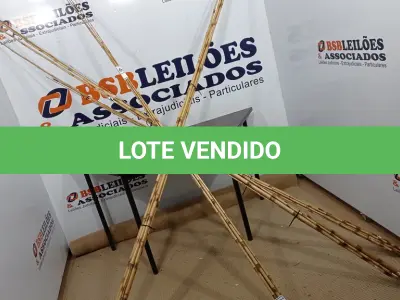 LOTE 095 - 20 VARAS DE BAMBU. (NO ESTADO) ATENÇÃO! FAZER A VISITAÇÃO ANTES DE ARREMATAR, NÃO SABEMOS SE FUNCIONA, LEILÃO NÃO TEM GARANTIA E NEM DEVOLUÇÃO, SUJEITO A POSSÍVEIS AVARIAS VISÍVEIS/OCULTAS E/OU AUSÊNCIA DE COMPONENTES.
