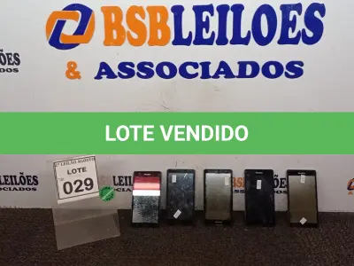 LOTE 029 - 05 CELULARES MARCA POSITIVO. (NO ESTADO) ATENÇÃO! FAZER A VISITAÇÃO ANTES DE ARREMATAR, NÃO SABEMOS SE FUNCIONA, LEILÃO NÃO TEM GARANTIA E NEM DEVOLUÇÃO, SUJEITO A POSSÍVEIS AVARIAS VISÍVEIS/OCULTAS E/OU AUSÊNCIA DE COMPONENTES.