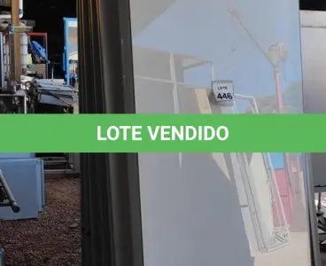 LOTE 446 - 26 PEÇAS DE VIDRO DE FACHADA. (NO ESTADO) ATENÇÃO! FAZER A VISITAÇÃO ANTES DE ARREMATAR, NÃO SABEMOS SE FUNCIONA, LEILÃO NÃO TEM GARANTIA E NEM DEVOLUÇÃO, SUJEITO A POSSÍVEIS AVARIAS VISÍVEIS/OCULTAS E/OU AUSÊNCIA DE COMPONENTES.