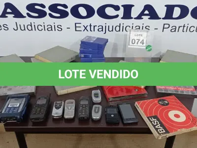 LOTE 074 - 01 LOTE COM DIVERSAS FITAS DE ROLO. (NO ESTADO) ATENÇÃO! FAZER A VISITAÇÃO ANTES DE ARREMATAR, NÃO SABEMOS SE FUNCIONA, LEILÃO NÃO TEM GARANTIA E NEM DEVOLUÇÃO, SUJEITO A POSSÍVEIS AVARIAS VISÍVEIS/OCULTAS E/OU AUSÊNCIA DE COMPONENTES.