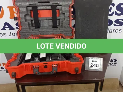 LOTE 240 - 01 KIT COLLECT BIO AEX-14224 MARCA AKIYAMA COM CASE. (NO ESTADO) ATENÇÃO! FAZER A VISITAÇÃO ANTES DE ARREMATAR, NÃO SABEMOS SE FUNCIONA, LEILÃO NÃO TEM GARANTIA E NEM DEVOLUÇÃO, SUJEITO A POSSÍVEIS AVARIAS VISÍVEIS/OCULTAS E/OU AUSÊNCIA DE COMPONENTES.