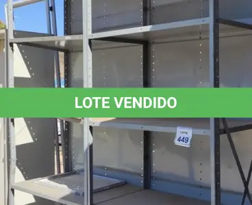 LOTE 449 - 01 ESTANDE DE FERRO DUPLA COM 06 PRATELEIRAS. (NO ESTADO) ATENÇÃO! FAZER A VISITAÇÃO ANTES DE ARREMATAR, NÃO SABEMOS SE FUNCIONA. LEILÃO NÃO TEM GARANTIA E NEM DEVOLUÇÃO, SUJEITO A POSSÍVEIS AVARIAS VISÍVEIS/OCULTAS E/OU AUSÊNCIA DE COMPONENTES.