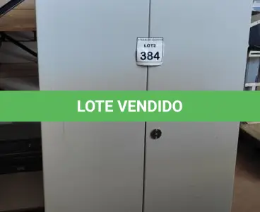 LOTE 384 - 01 ARMÁRIO ALTO EM AÇO COM 02 PORTAS. (NO ESTADO) ATENÇÃO! FAZER A VISITAÇÃO ANTES DE ARREMATAR, NÃO SABEMOS SE FUNCIONA, LEILÃO NÃO TEM GARANTIA E NEM DEVOLUÇÃO, SUJEITO A POSSÍVEIS AVARIAS VISÍVEIS/OCULTAS E/OU AUSÊNCIA DE COMPONENTES.