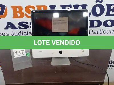 LOTE 117 - 01 IMAC  APPLE. (NO ESTADO) ATENÇÃO! FAZER A VISITAÇÃO ANTES DE ARREMATAR, NÃO SABEMOS SE FUNCIONA. LEILÃO NÃO TEM GARANTIA E NEM DEVOLUÇÃO, SUJEITO A POSSÍVEIS AVARIAS VISÍVEIS/OCULTAS E/OU AUSÊNCIA DE COMPONENTES.