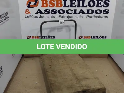 LOTE 362 - 01 CARRINHO DE TRANSPORTES DE CARGAS. (NO ESTADO) ATENÇÃO! FAZER A VISITAÇÃO ANTES DE ARREMATAR, NÃO SABEMOS SE FUNCIONA, LEILÃO NÃO TEM GARANTIA E NEM DEVOLUÇÃO, SUJEITO A POSSÍVEIS AVARIAS VISÍVEIS/OCULTAS E/OU AUSÊNCIA DE COMPONENTES.